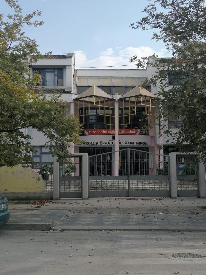 Appartamento Incantevole Con Posto Auto Privato Vlorë Εξωτερικό φωτογραφία