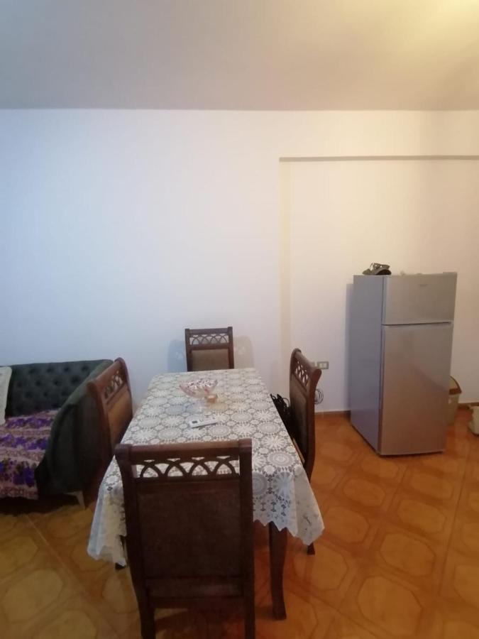 Appartamento Incantevole Con Posto Auto Privato Vlorë Εξωτερικό φωτογραφία